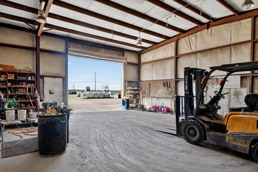 More Photos Of 8316 W I-20, Midland Warehouse For Sale