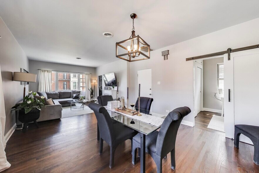 More Photos Of 1103 W Grand Ave, Chicago Apartments For Sale