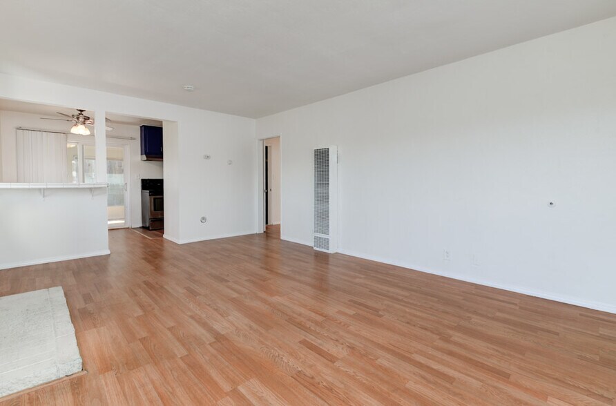 More Photos Of 615-617 Truly Terrace, Vista Apartments For Sale