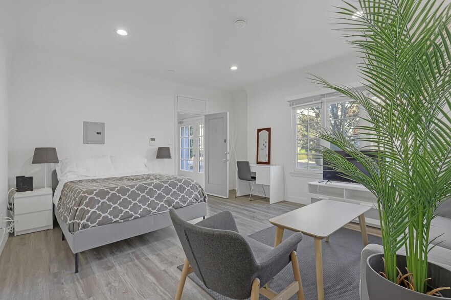 More Photos Of 121 S Elm Dr, Beverly Hills Apartments For Sale