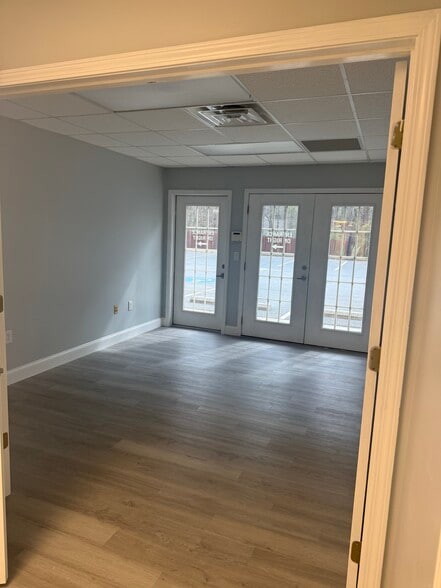 More Photos Of 925 Sanders Rd, Cumming Coworking Space