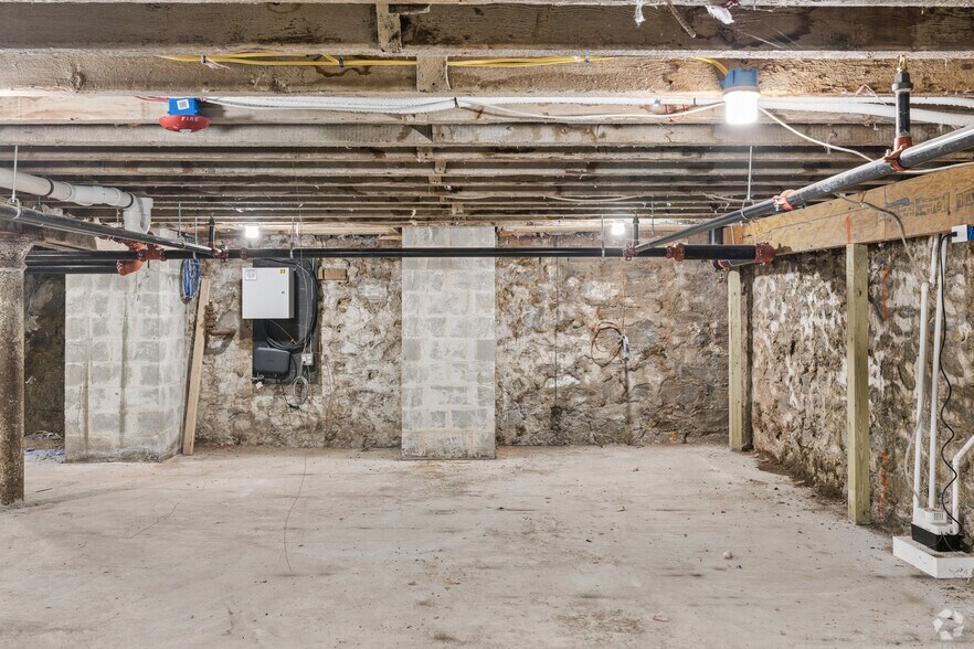 More Photos Of 22 N King St, Gloucester City Storefront Retail Residential For Sale