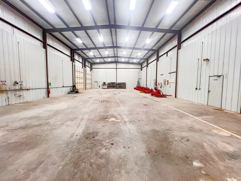 More Photos Of 4201 E CR 72, Midland Industrial For Sale