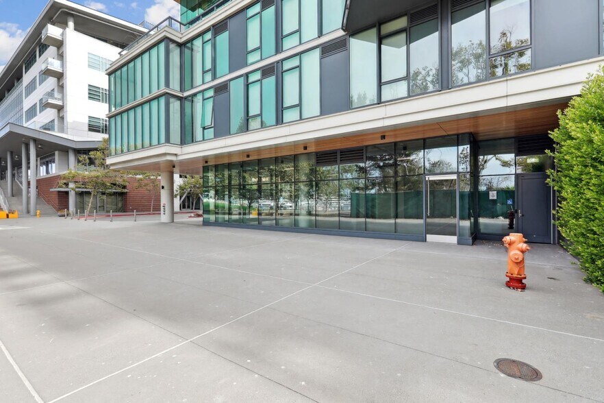 More Photos Of 40 Harrison St, Oakland Apartments For Lease