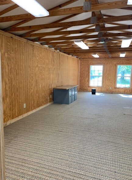 More Photos Of 1231 N Garnett Rd, Tulsa Office For Lease