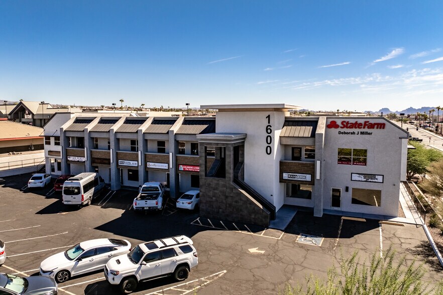 More Photos Of 1600 Mcculloch Blvd N, Lake Havasu City General Retail For Lease