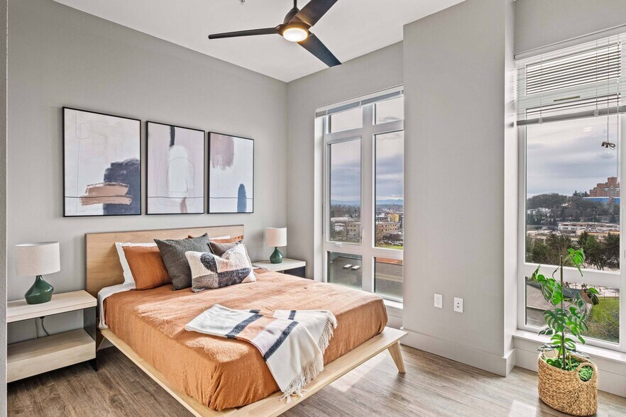 More Photos Of 104 12th Ave, Seattle Apartments For Lease