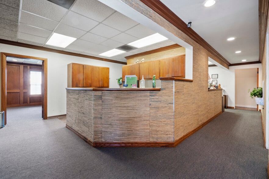 More Photos Of 444 W 10th St, Santa Ana Medical For Sale