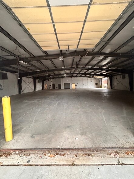 More Photos Of 966 Goodman Rd W, Horn Lake Auto Repair For Sale