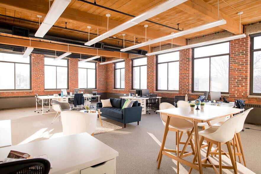 More Photos Of 44 Merrimac St, Newburyport Office For Lease