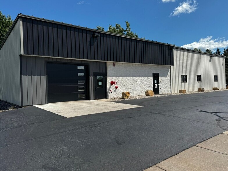 Primary Photo Of 606 S Division St, Colby Flex For Sale