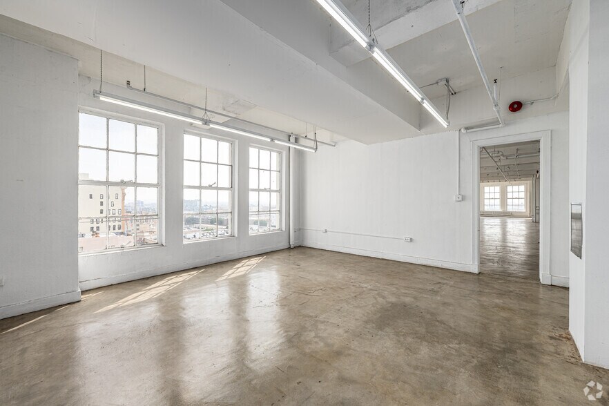 More Photos Of 122 E 7th St, Los Angeles Loft Creative Space For Lease