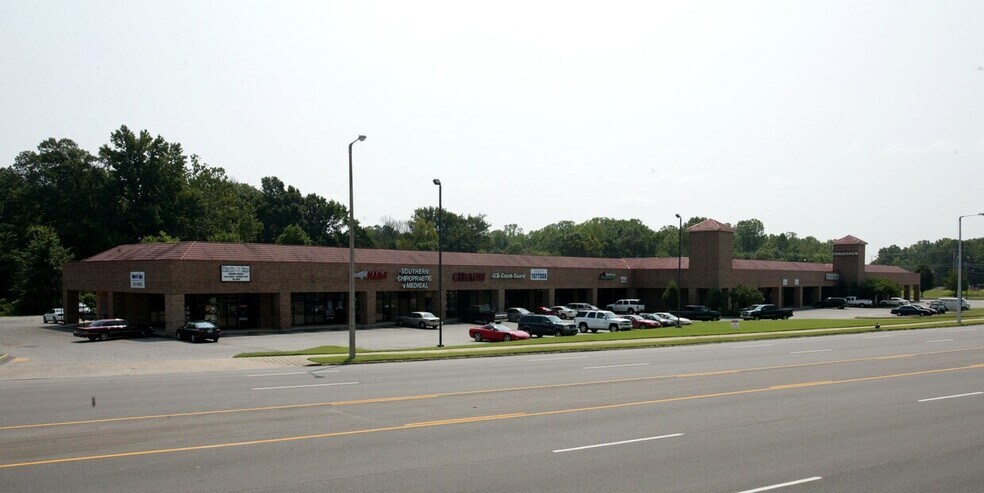 More Photos Of 2794-2838 Coleman Rd, Memphis Unknown For Lease