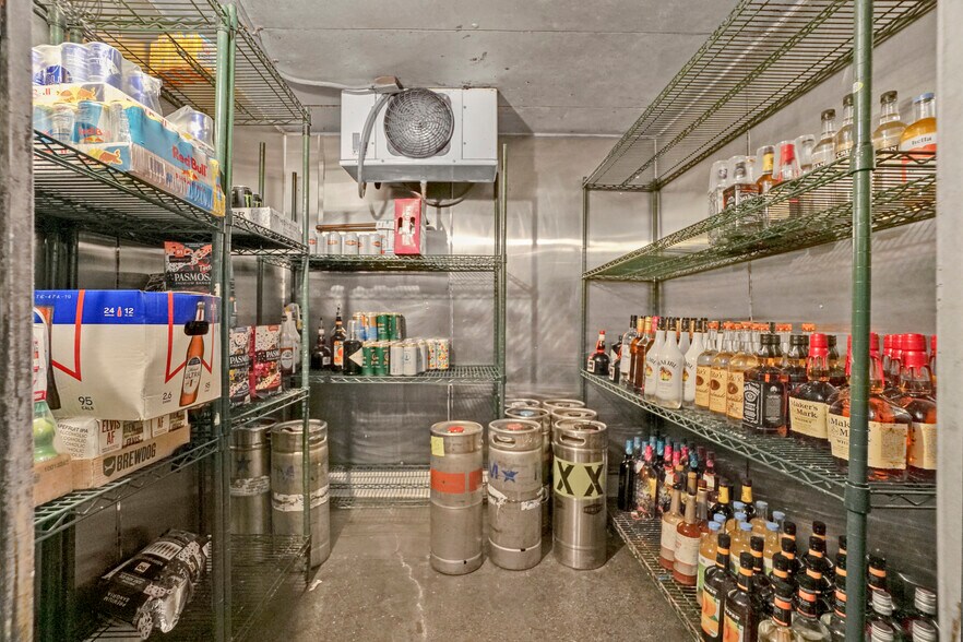 More Photos Of 1925 S El Camino Real, San Clemente Restaurant For Sale