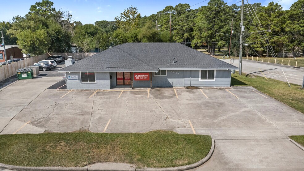 More Photos Of 20103 Aldine Westfield Rd, Humble Office For Sale