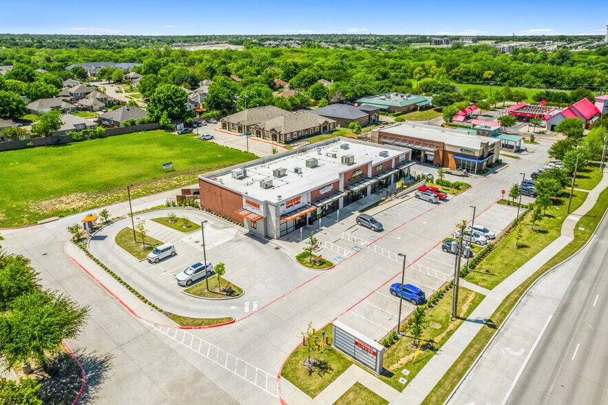 More Photos Of 2761 Virginia Pky, McKinney General Retail For Sale