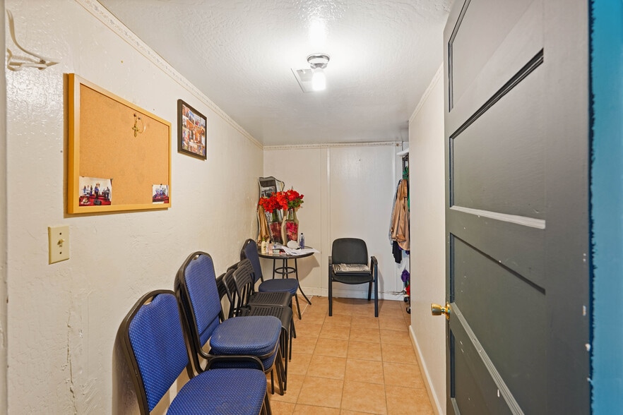 More Photos Of 2703 California St, Berkeley Religious Facility For Sale