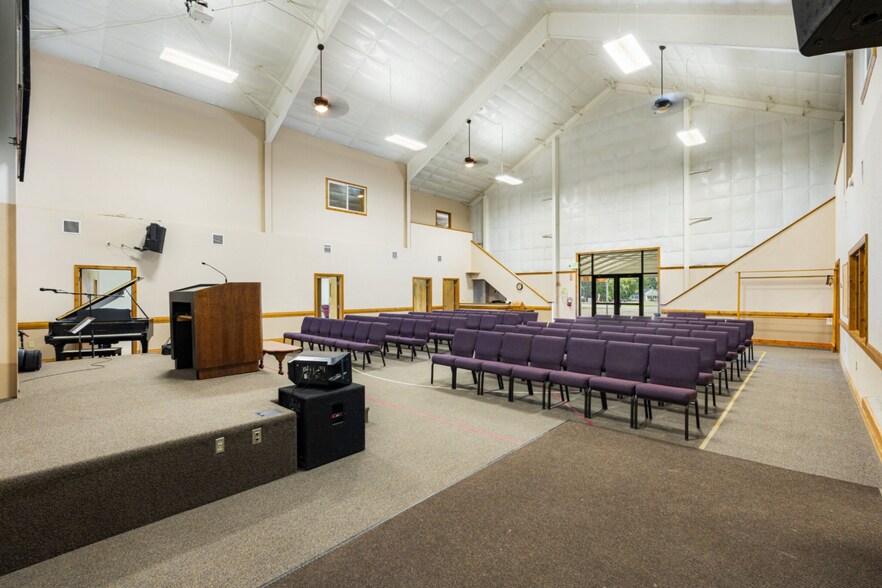 More Photos Of 6291 Main St, Bonners Ferry Religious Facility For Sale