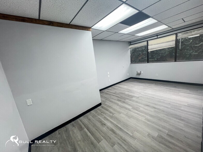 More Photos Of 6667 Vernon Woods Dr, Atlanta Medical For Lease