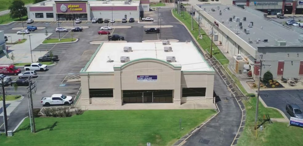 Primary Photo Of 3504 E Race Ave, Searcy Freestanding For Lease