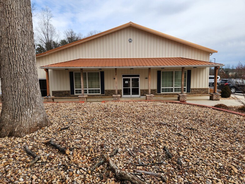 More Photos Of 7180 Opal Rd, Warrenton Office For Sale