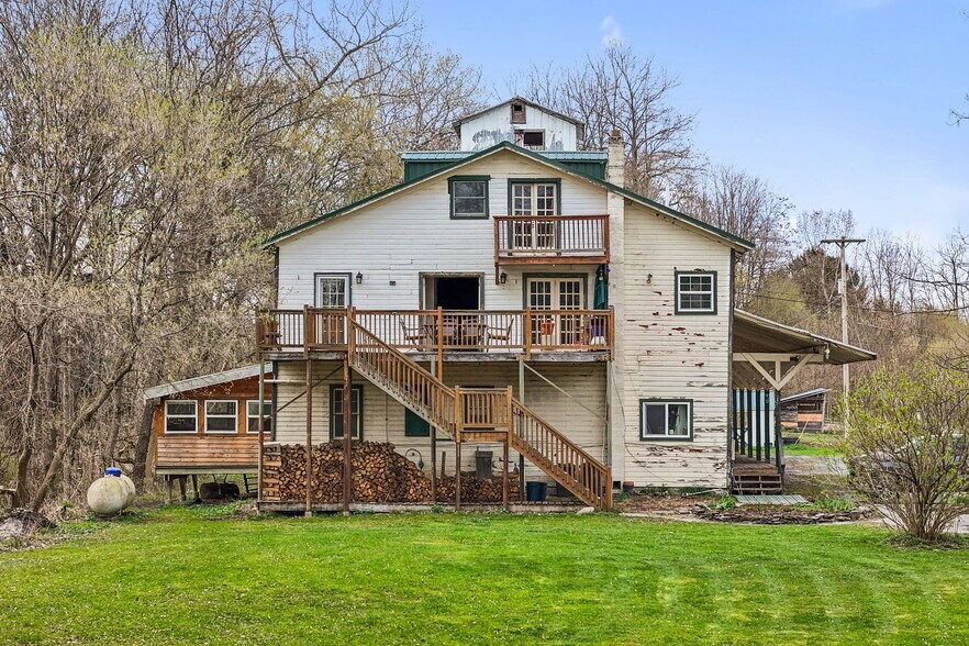 More Photos Of 125 Cayuga Street Ext, Trumansburg Warehouse For Sale