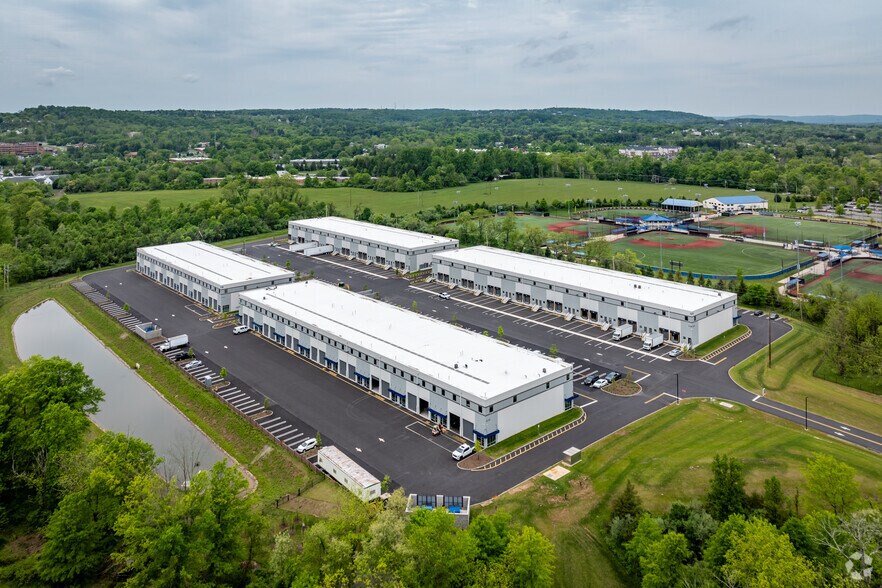 More Photos Of 115 River Rd, Flemington Flex For Lease