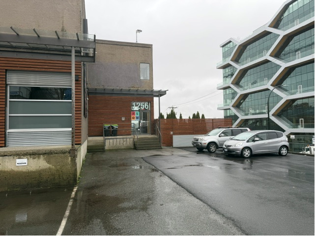 More Photos Of 1256 E 6th Ave, Vancouver Flex For Lease