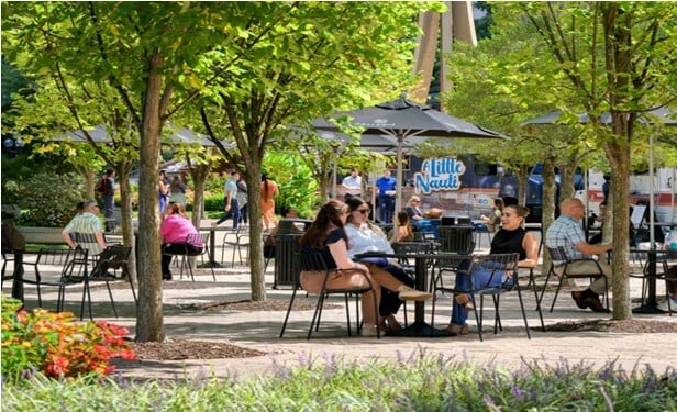 More Photos Of 600 Galleria Pky SE, Atlanta Unknown For Lease