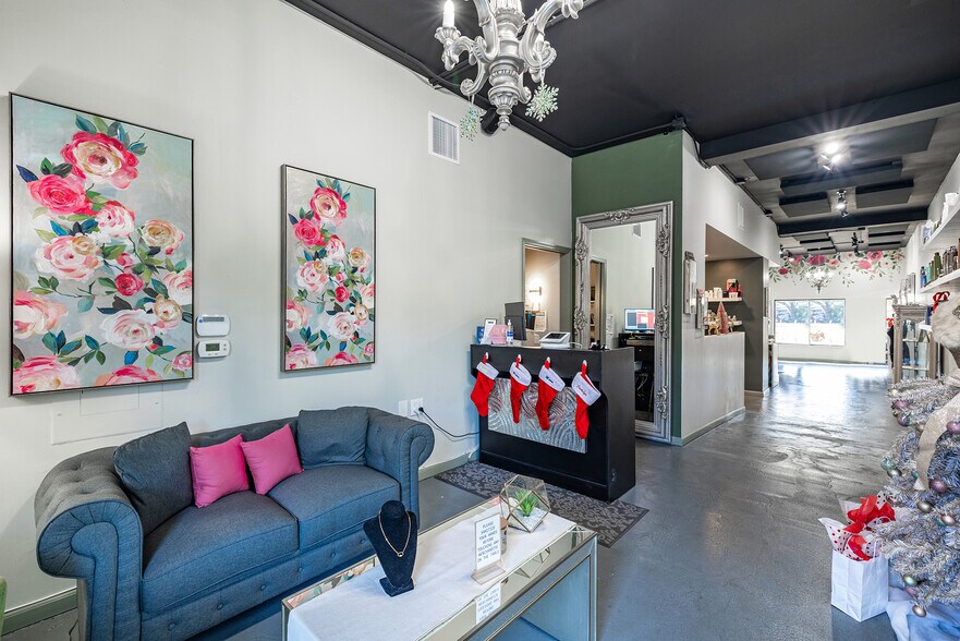 More Photos Of 3831 Tyrone Blvd N, Saint Petersburg Office For Lease