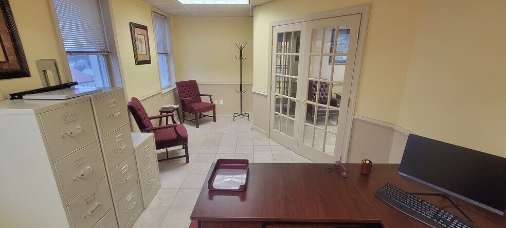 More Photos Of , Silver Spring Office For Sale