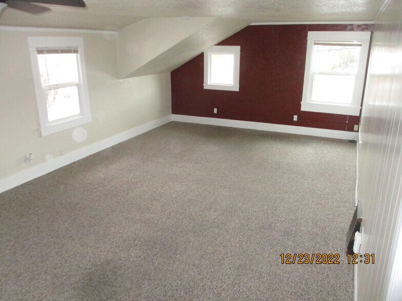 More Photos Of 531 N 11th St, Klamath Falls Apartments For Sale