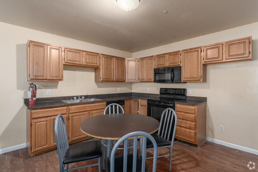 More Photos Of 8894 Knapp Ave, Bloomsburg Apartments For Sale