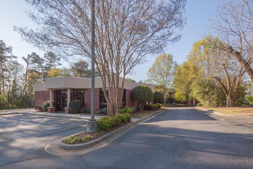 More Photos Of 1496 Klondike Rd SW, Conyers Unknown For Lease