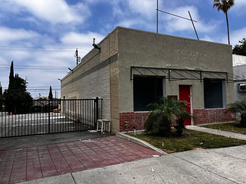 More Photos Of 8031 Greenleaf Ave, Whittier Freestanding For Lease