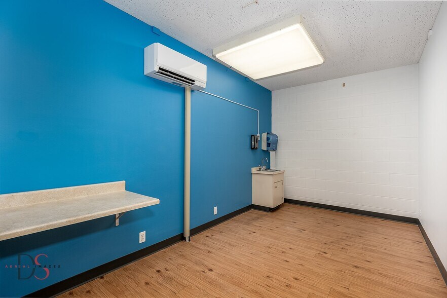 More Photos Of 612 Court St, Ottawa Medical For Lease