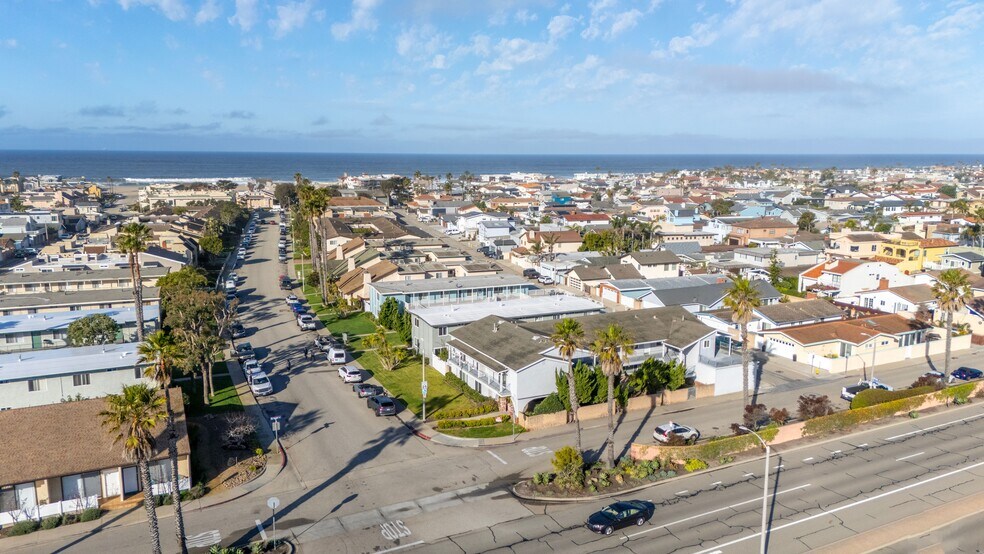 More Photos Of 4903 Nautilus St, Oxnard Apartments For Sale
