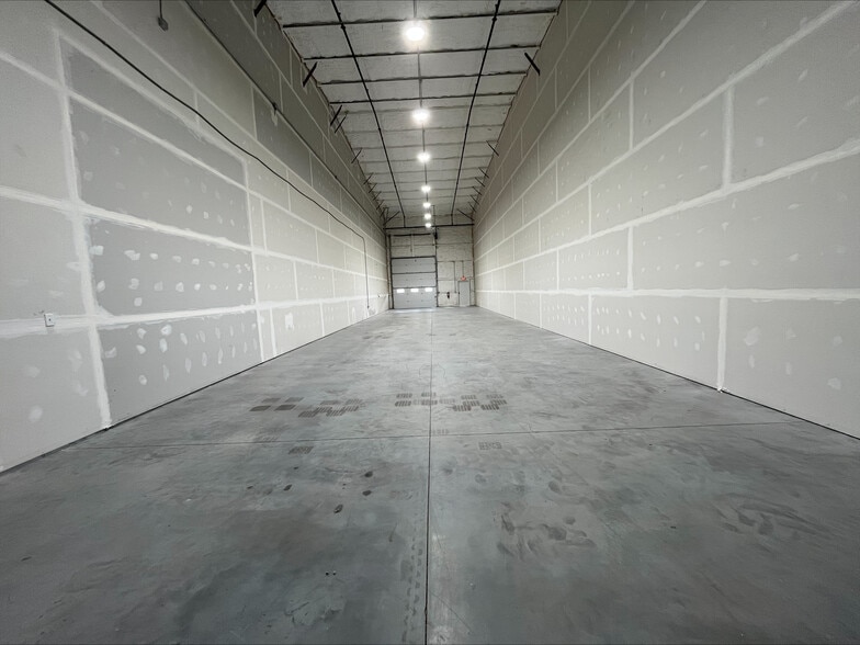 More Photos Of 34409 Dupont Blvd, Frankford Unknown For Lease