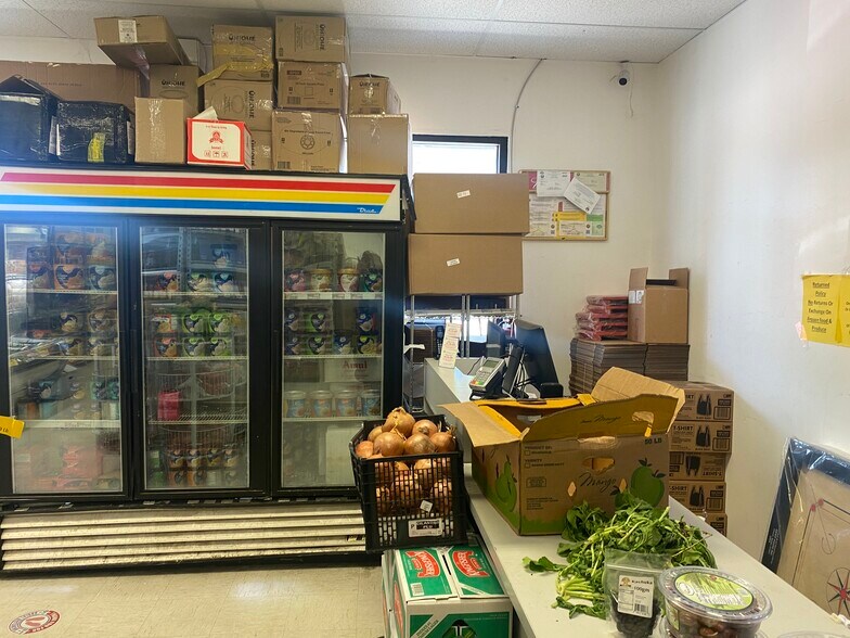 More Photos Of 5133-5213 14th St W, Bradenton Unknown For Lease