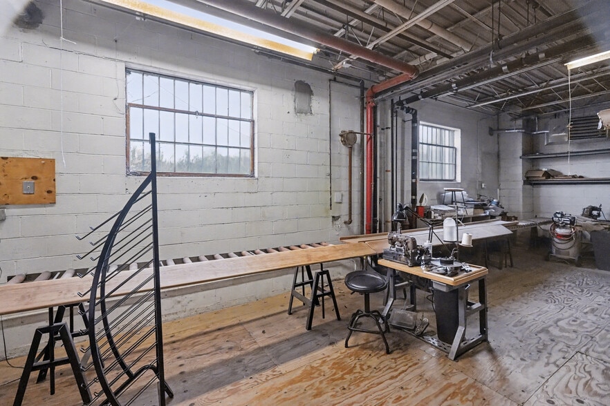 More Photos Of 223 Winthrop Ave, Lawrence Industrial For Sale