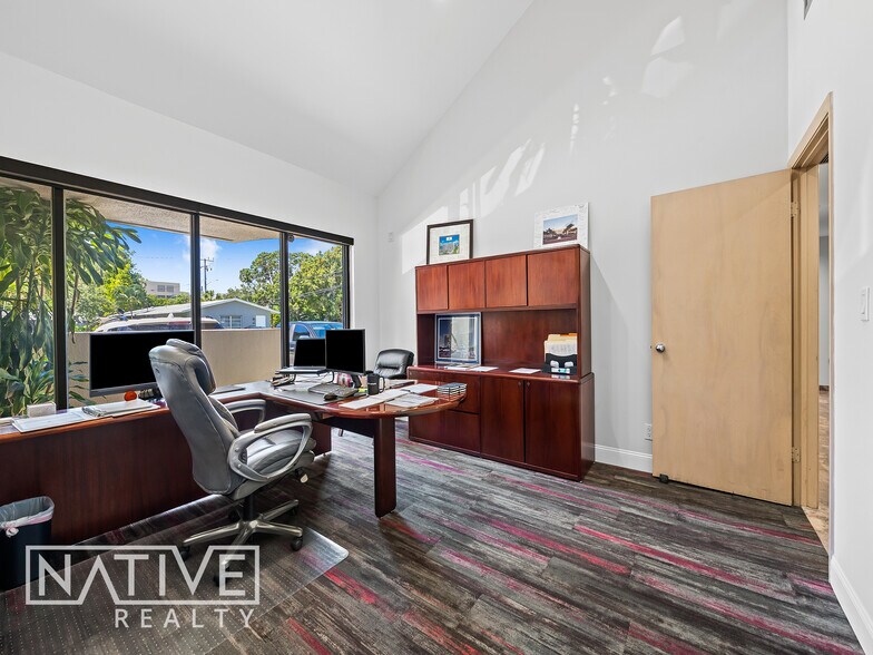 More Photos Of 1330 SE 4th Ave, Fort Lauderdale Loft Creative Space For Lease