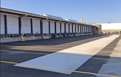 More Photos Of 4043 W 52nd St, Chicago Truck Terminal For Lease