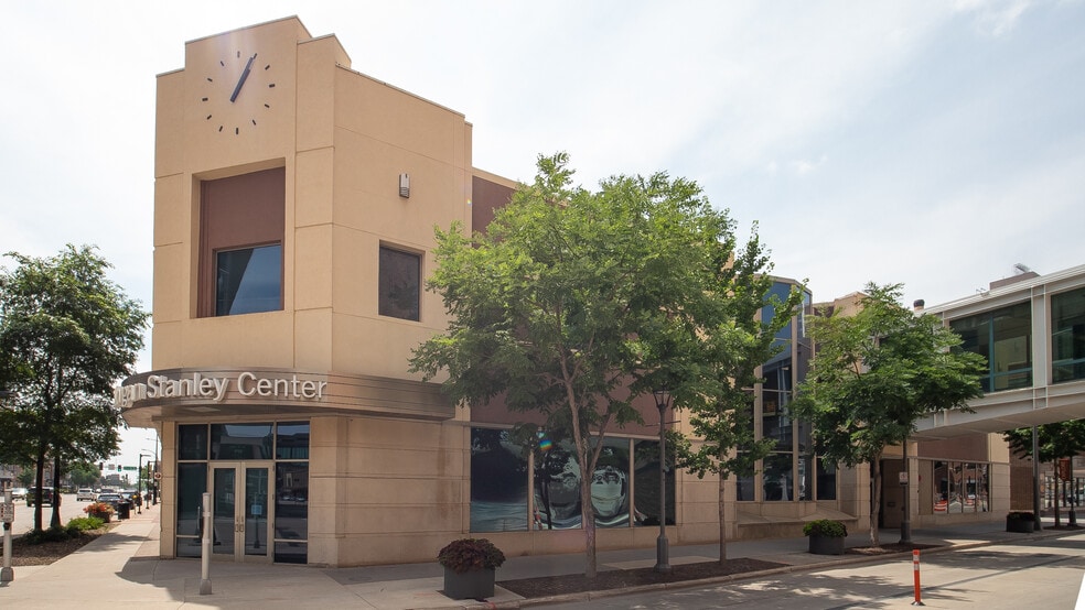 More Photos Of 14 2nd St SW, Rochester Medical For Lease