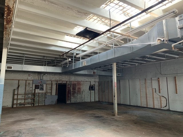 More Photos Of , Anniston Unknown For Sale