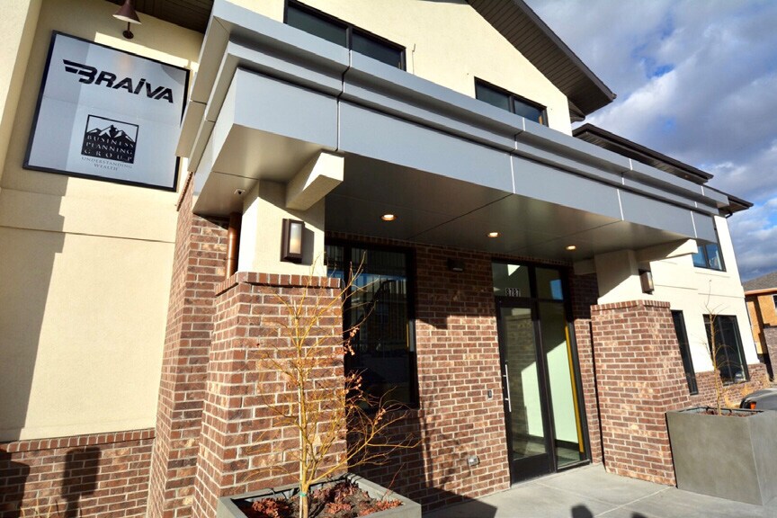 More Photos Of 8777 S Redwood Rd, West Jordan Office For Sale