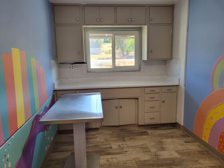 More Photos Of 1055 Grass Valley Hwy, Auburn Medical For Lease