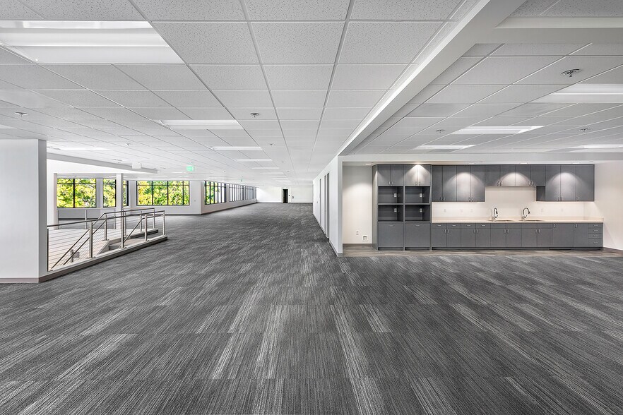 More Photos Of 8870 Liquid Ct, San Diego Warehouse For Lease