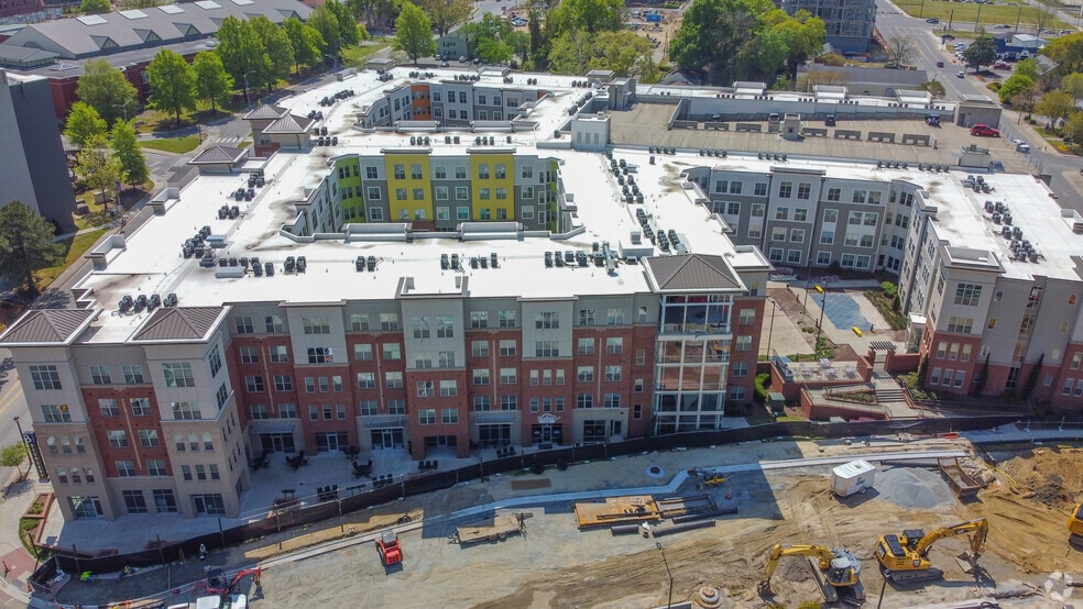 More Photos Of 630 Cotanche St, Greenville Apartments For Lease