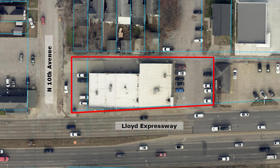 More Photos Of 2021 W Lloyd Expy, Evansville Storefront For Lease