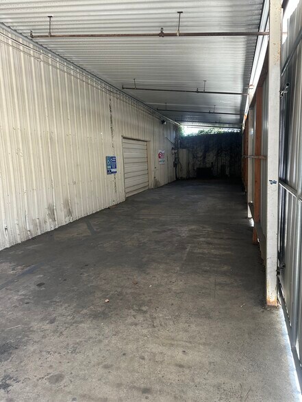 More Photos Of 10809 Prospect Ave, Santee Service For Lease